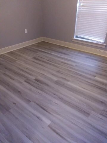 Building Photo - 9542 Summer Pointe Ave