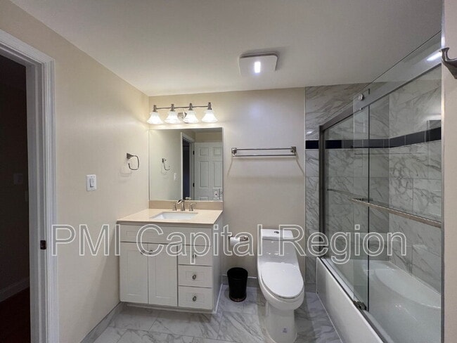 Building Photo - 10201 Millstream Dr