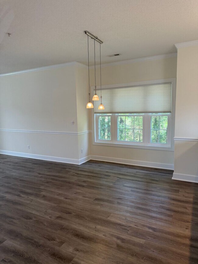 Building Photo - Spacious 3-Bedroom, 2-Bath Condo in Magnolia North at Myrtlewood with Golf Course Views!