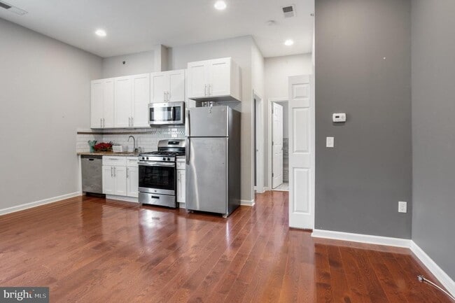 Building Photo - 511 South St