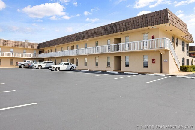 Building Photo - 342 Southwind Dr