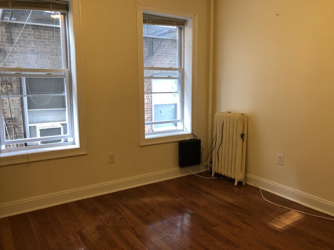 Building Photo - 272 Monticello Ave