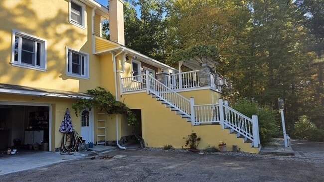 Building Photo - 85 Burlingame Rd