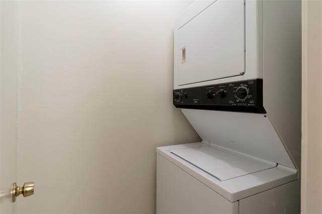 Building Photo - 3420 Granada Ave