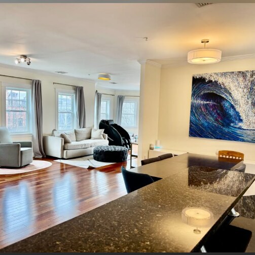 Building Photo - 15 Millmont St