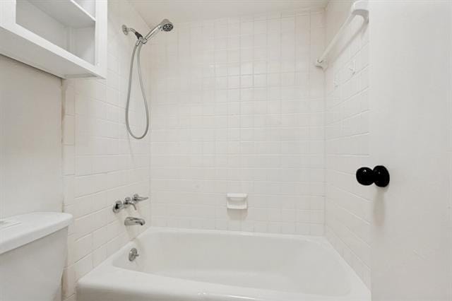 Building Photo - 3636 Hopetown Dr