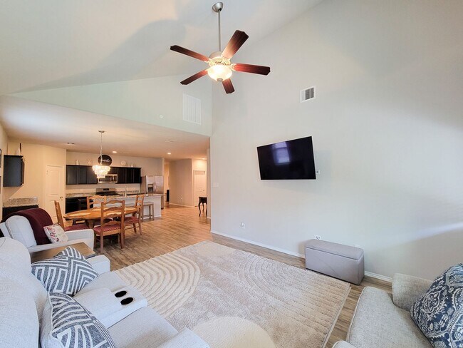 Building Photo - 11432 Green Cay Ln