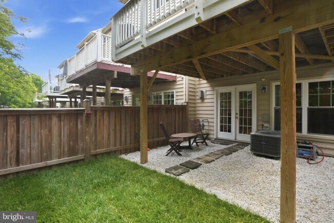 Building Photo - 8133 Dove Cottage Ct
