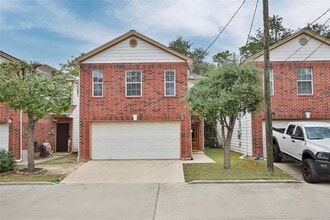 Building Photo - 9610 Elmview Pl