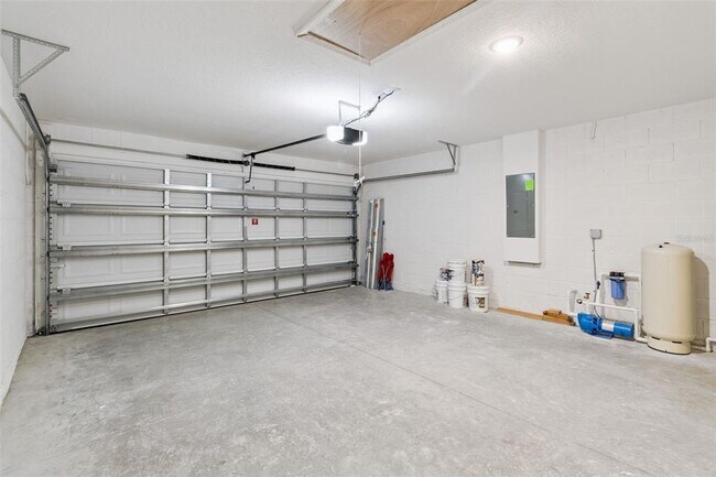 Building Photo - 701 Tejon Ave SW