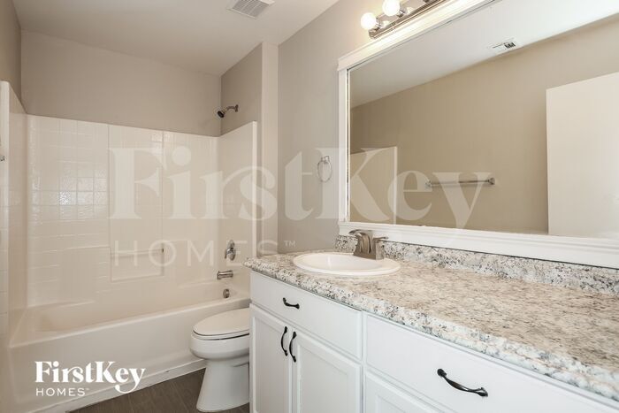 Building Photo - 3757 E Carisbrook Dr