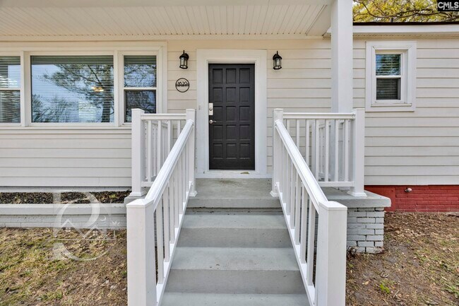 Building Photo - 1620 Long Shadow Ln