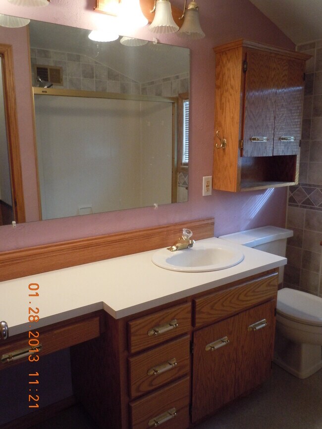 Building Photo - 2000 4th St NW