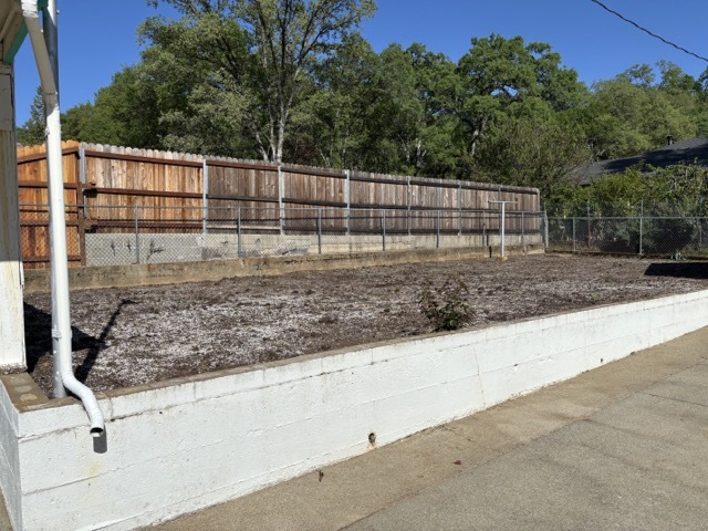 Building Photo - 2847 Moulton Dr