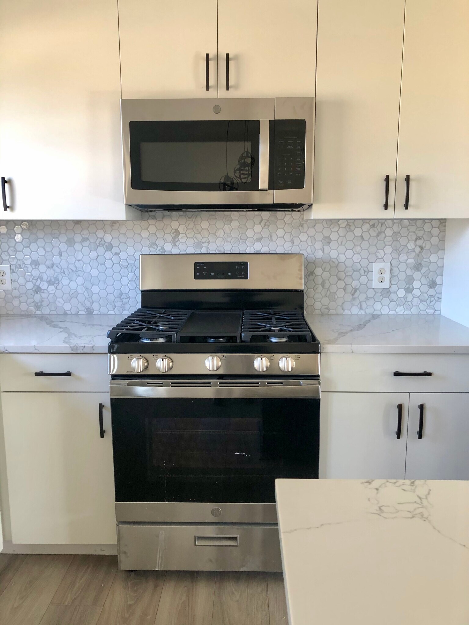 All stainless steel appliances - 7810 Copperas Dr