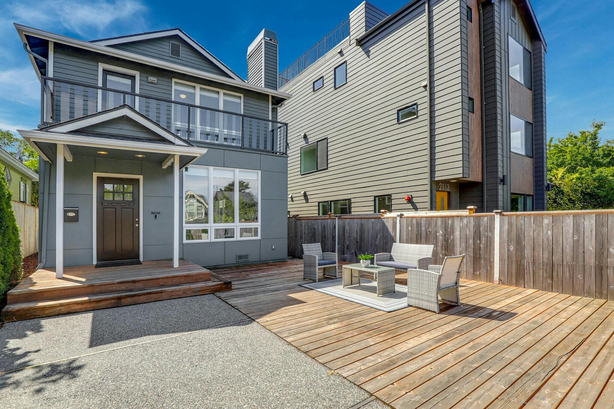 Building Photo - 2111 6th Ave W