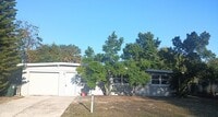 Building Photo - 3 bedroom, 1.5 bath, Garage