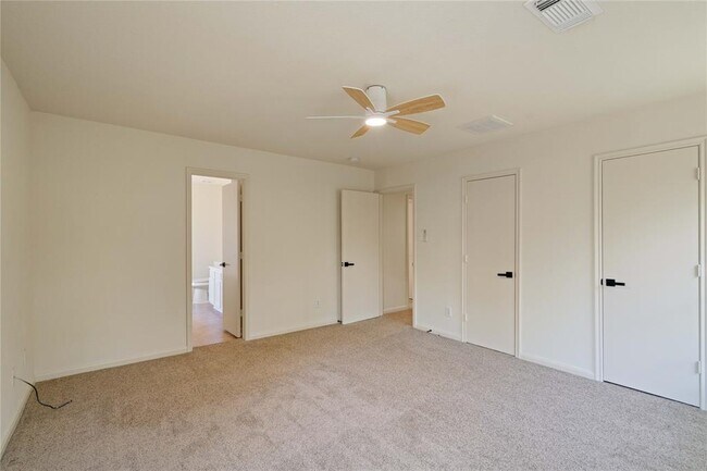 Building Photo - 6942 Shining Sumac Ave