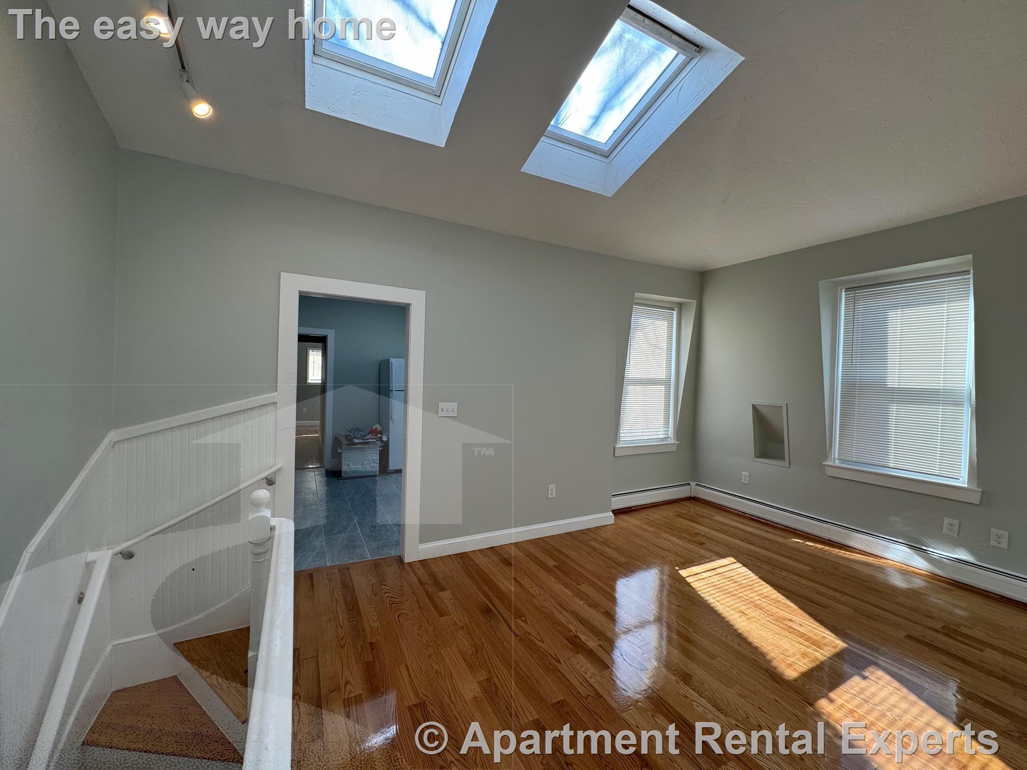 Building Photo - 60 Sacramento St