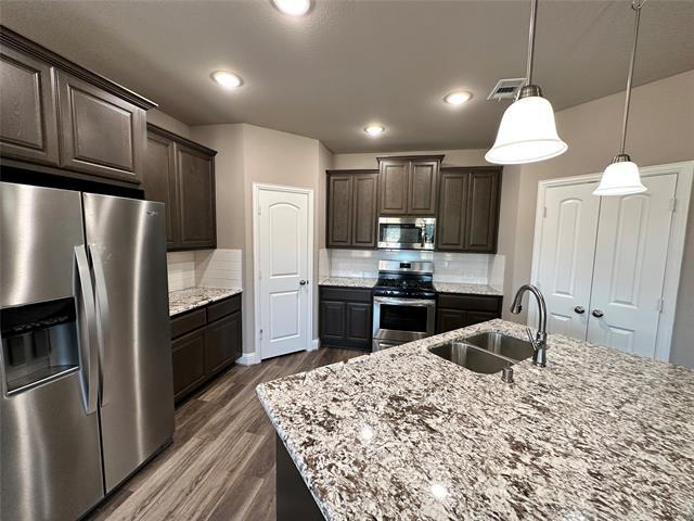 Building Photo - 7817 Ashwood Dr