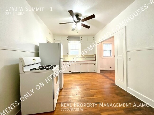 Building Photo - 1743 W Summit-1