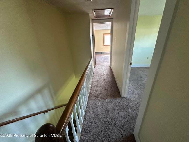 Building Photo - 26 2nd St