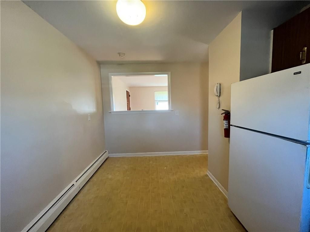 Building Photo - 70 Carroll Ave