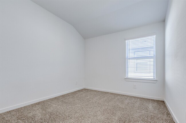 Building Photo - 14219 Black Cyn Ln