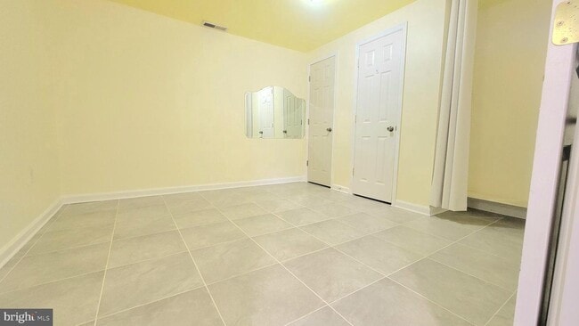 Building Photo - 14707 Brook Dr