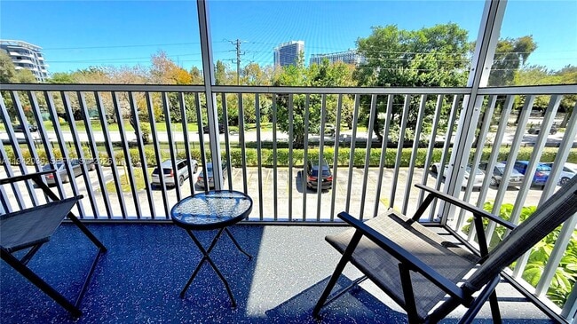 Building Photo - 16950 W Dixie Hwy