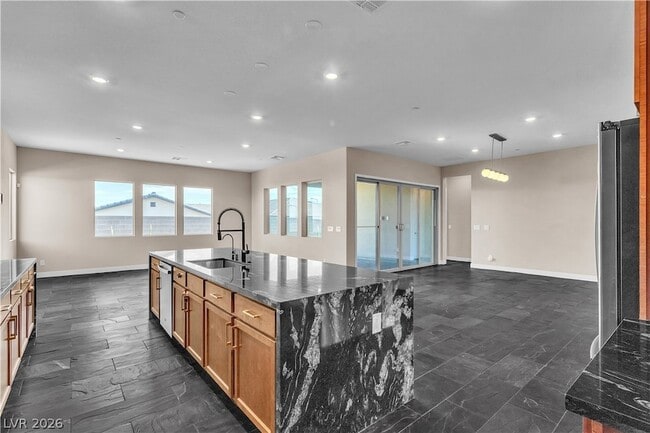 Building Photo - 11837 Grassy Pln Ave