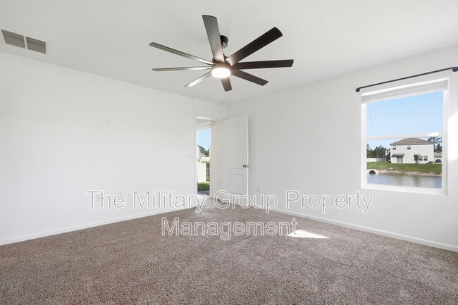 Building Photo - 15729 Equine Gait Dr