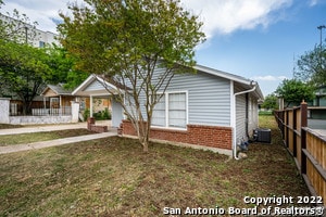 Building Photo - 810 E Euclid Ave