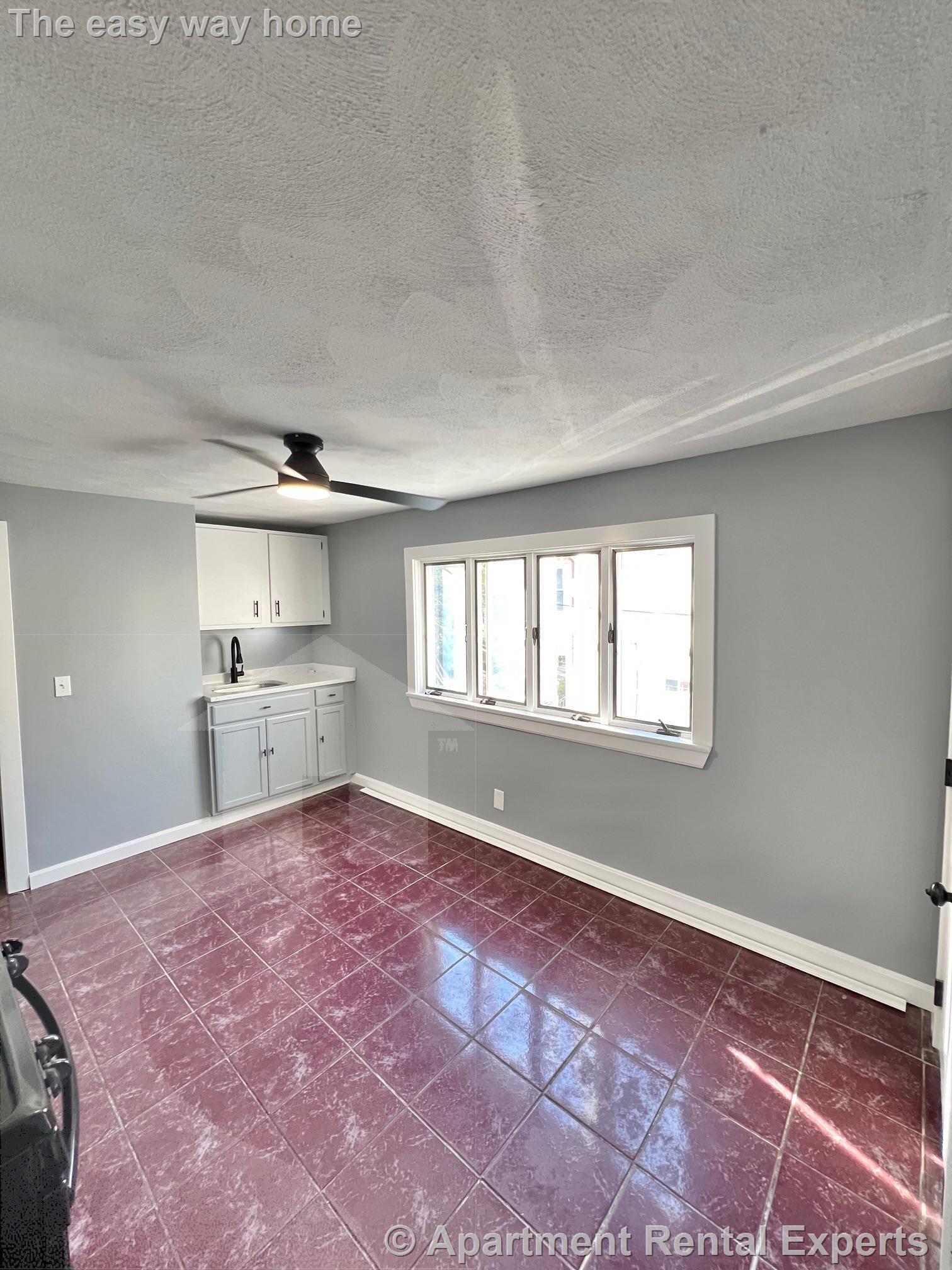 Building Photo - 141 Albion St