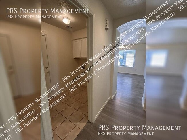 Building Photo - 51 N Del Pueblo Pl