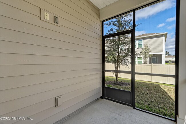 Building Photo - 1325 Salt Ridge Ave