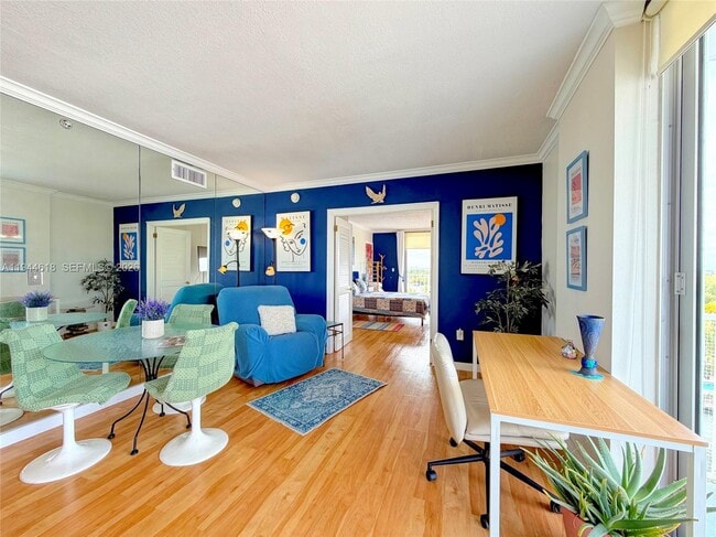 Building Photo - 2829 Indian Creek Dr