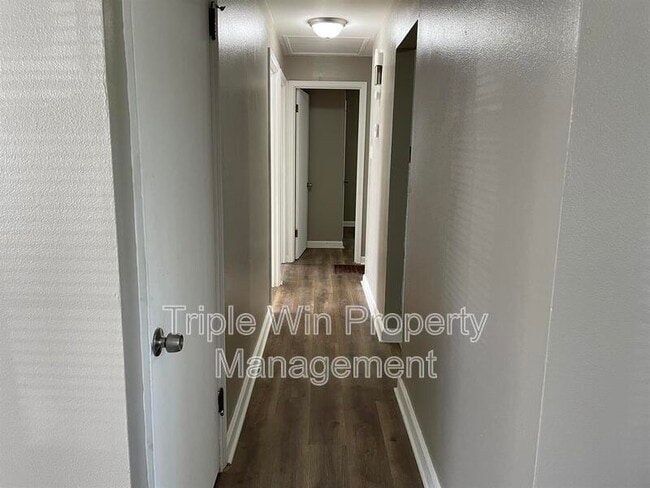 Building Photo - 1205 Nectar Dr