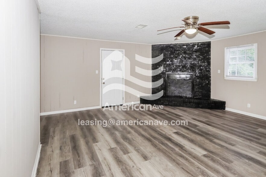 Building Photo - 5517 Janeru Cir