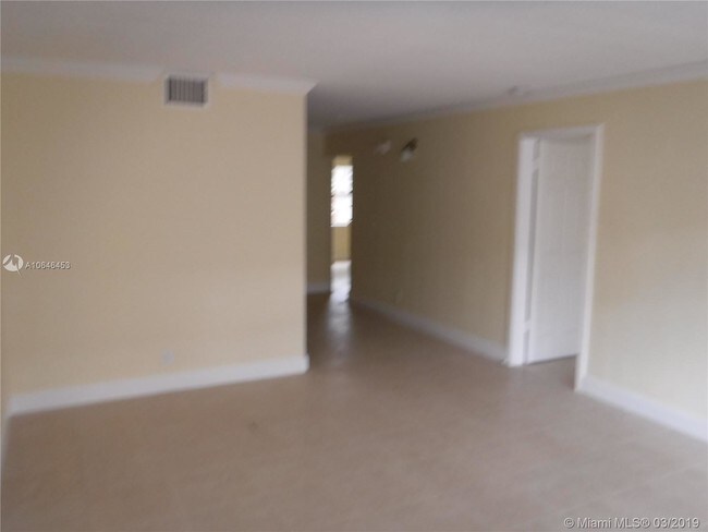 Building Photo - 2625 N Andrews Ave