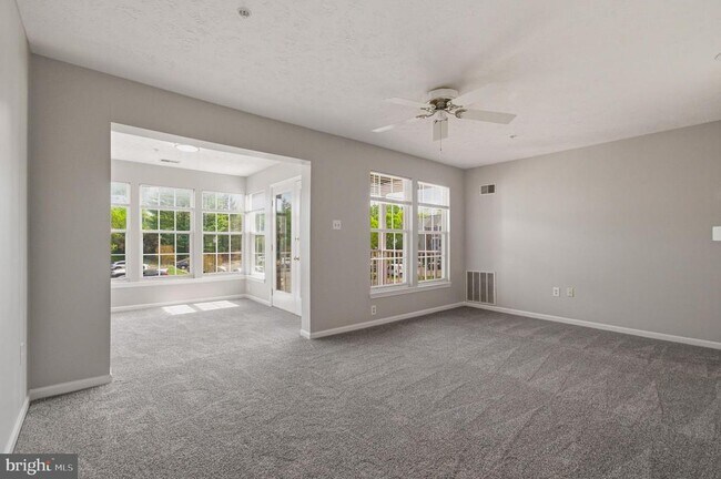 Building Photo - 662 Jupiter Hills Ct