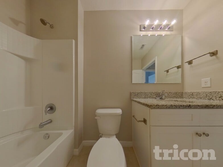 Building Photo - 2531 Newmark Dr