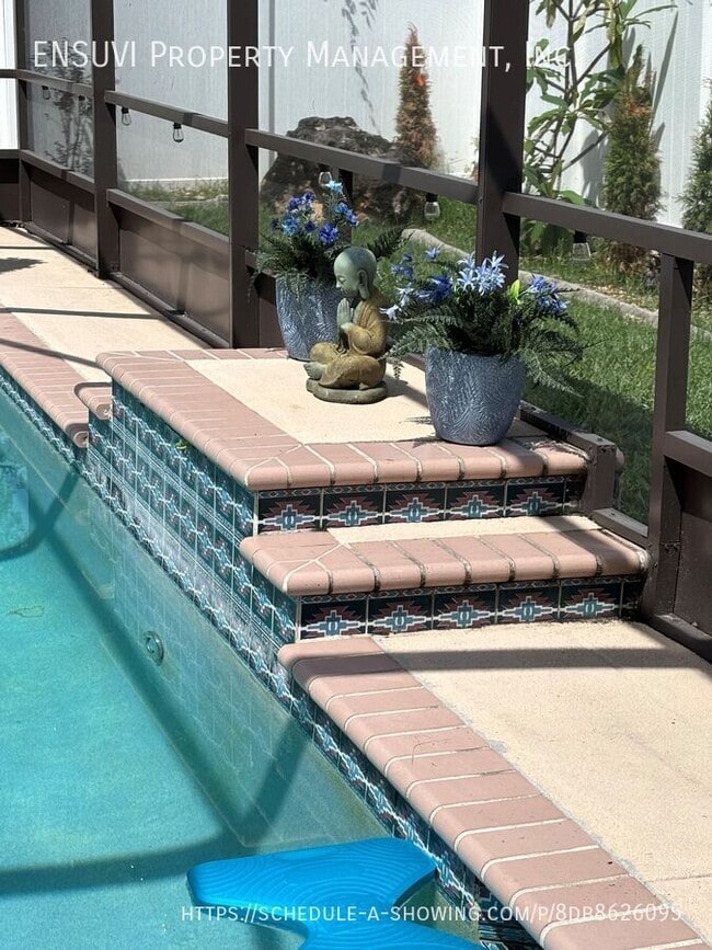 Building Photo - 12724 95th St N