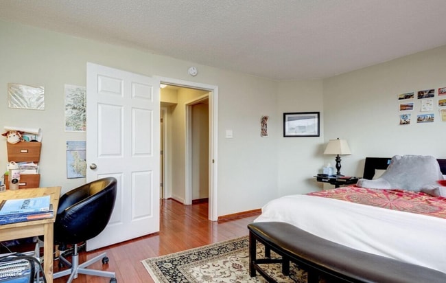 Building Photo - 3 Washington Cir NW