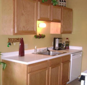 Kitchen - Quail Ridge Apartments