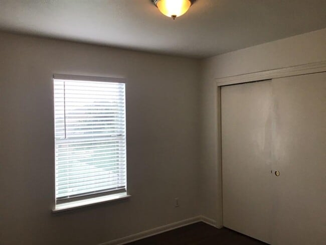 Building Photo - 5403 Coastal Way