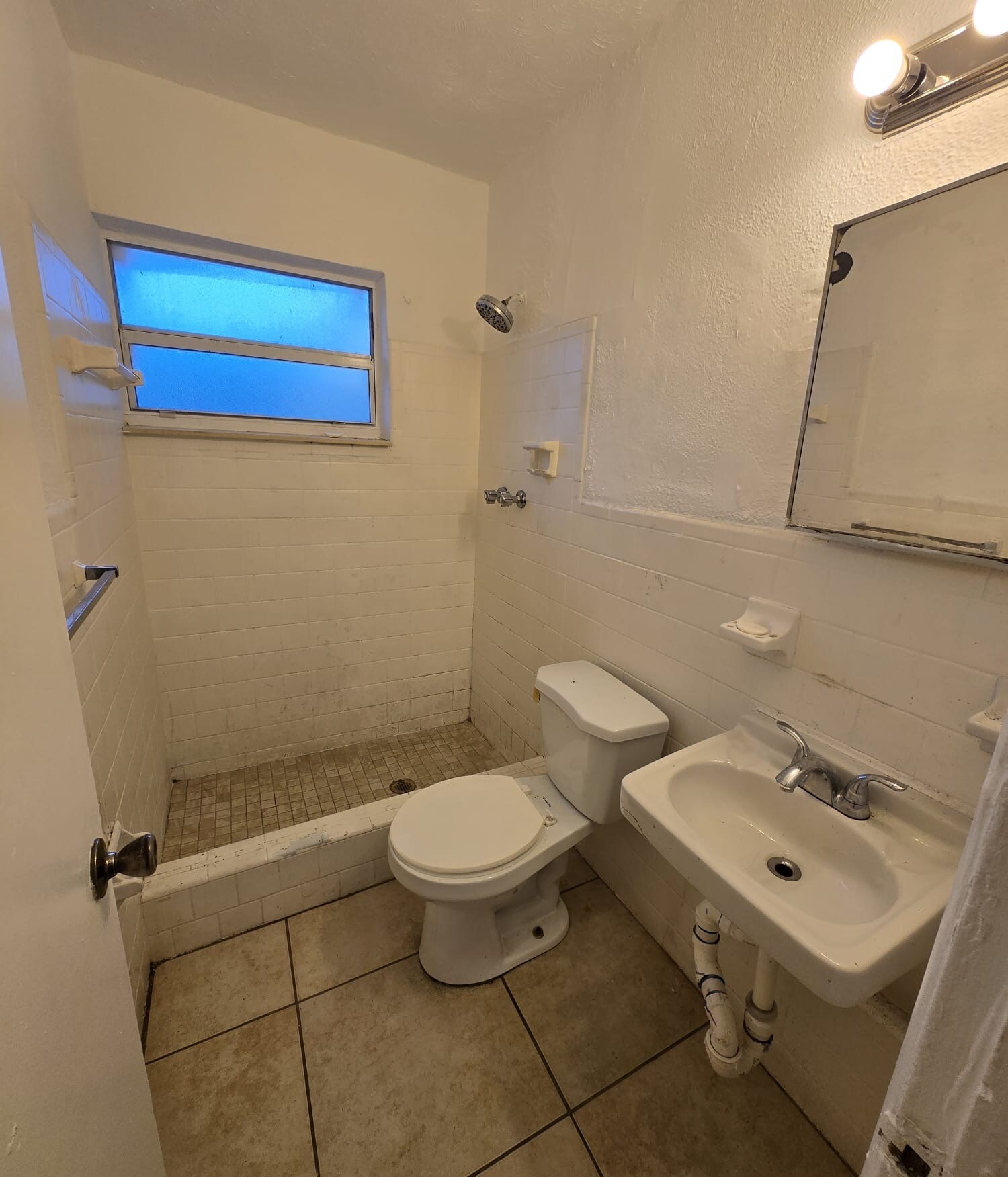 Building Photo - 3971 SW 12th Pl