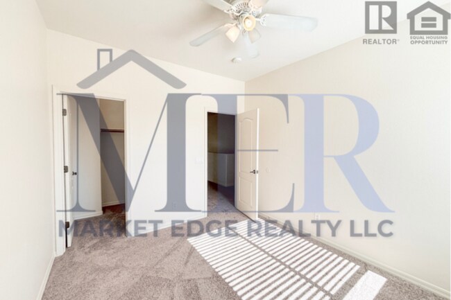 Building Photo - 4Bed/2.5Bath House at Litchfield/Greenway! Move-In Ready on 08/06/2026!
