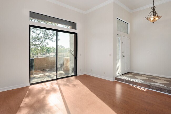 Building Photo - 4339 Nobel Dr