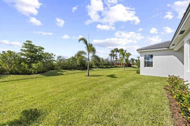 Building Photo - 14421 Spruce Pne Dr